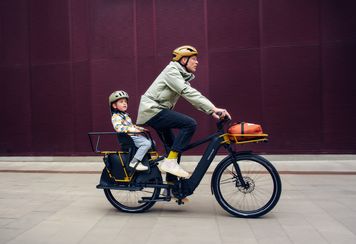 my2024_home_header_multicharger2.jpg__1920x1024_q90_crop_subject_location-960,512_subsampling-2