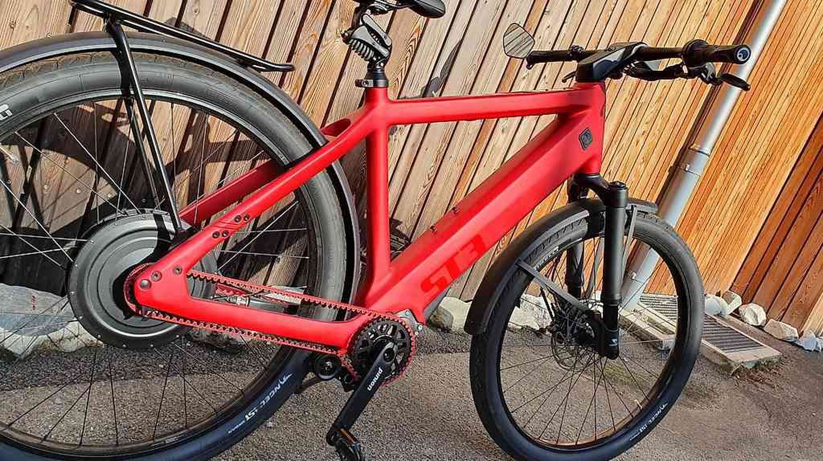 ST3 Sport Pinion 983Wh ABS + fourche suspendue (vélo test)